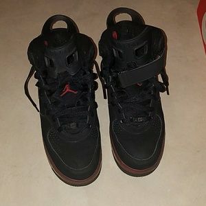 AJF 6 bred (air force x jordans)